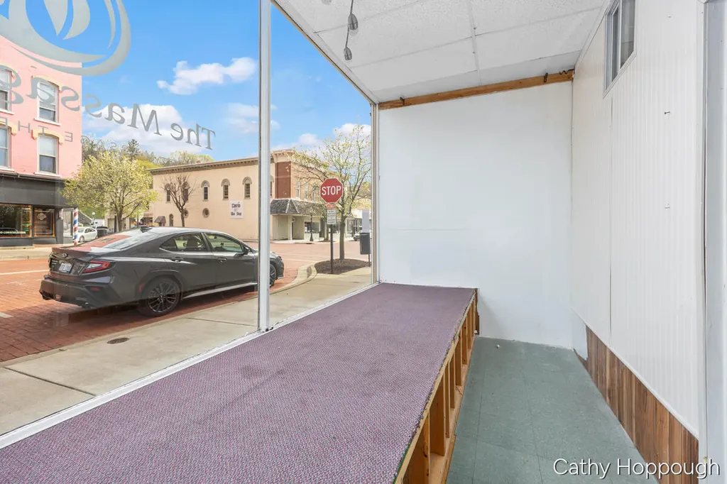 405 W Main Street Ionia City MI 48846