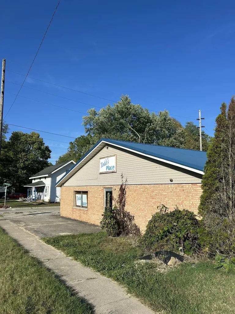 701 S Red Bud Trail Berrien Township MI 49107