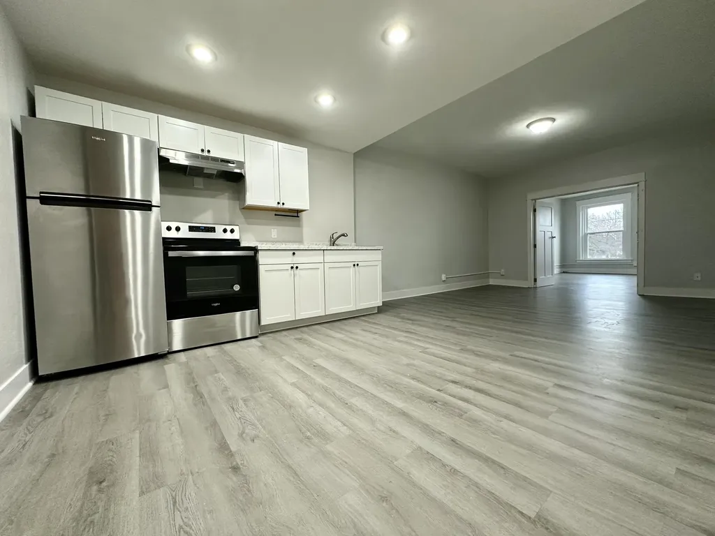 1336 Portage Street Kalamazoo City MI 49001
