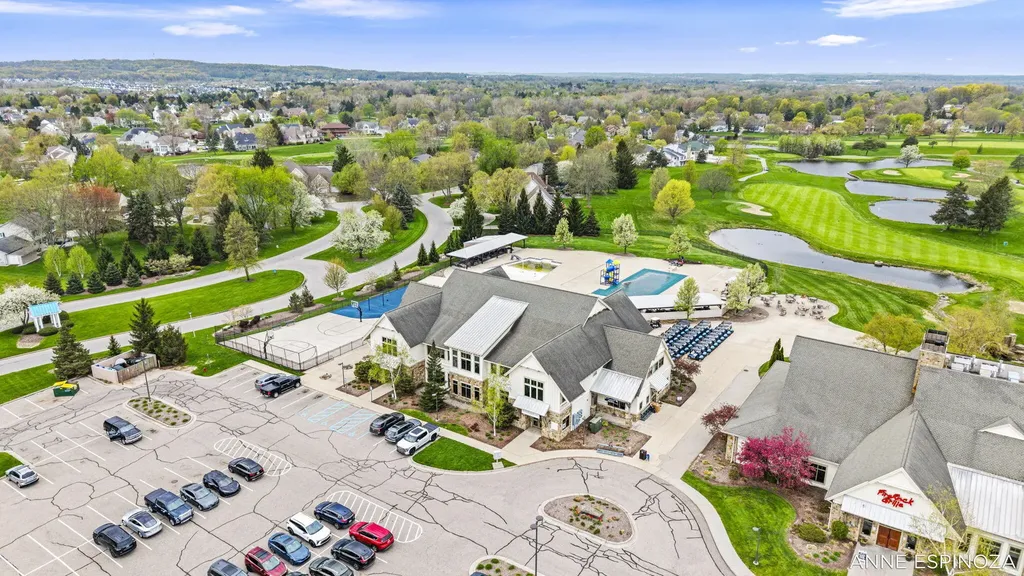 7423 Old Lantern Drive SE Gaines Charter Township MI 49316
