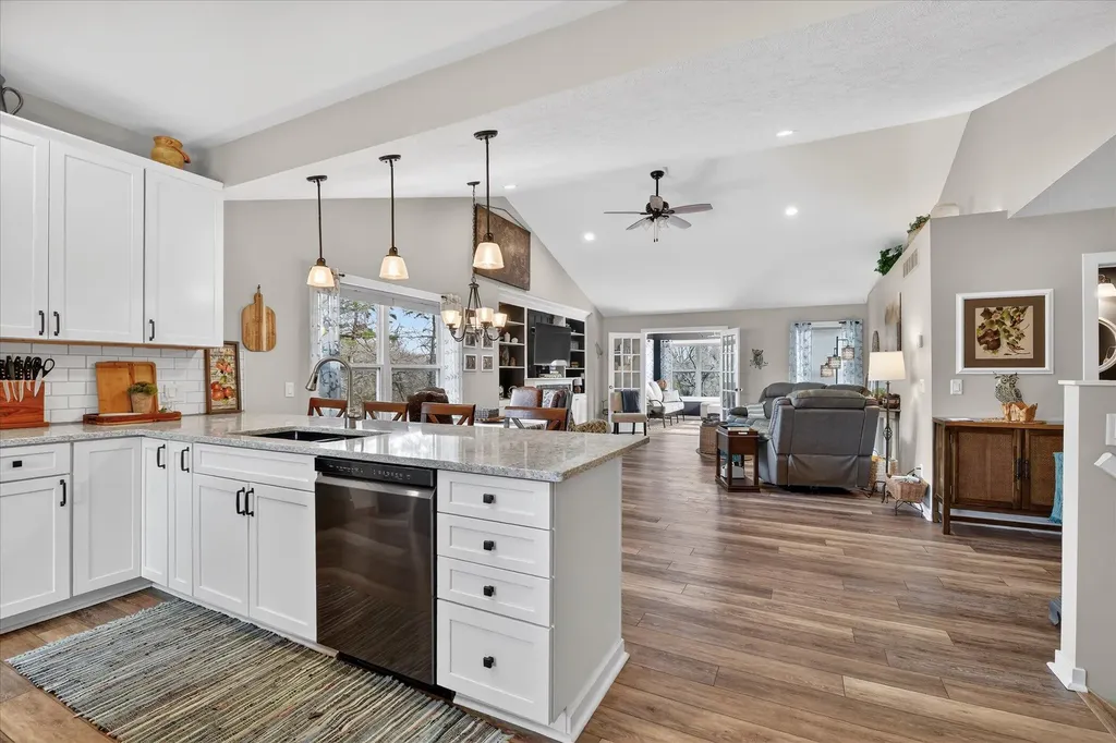 1956 Aspen Valley Lane Ionia City MI 48846