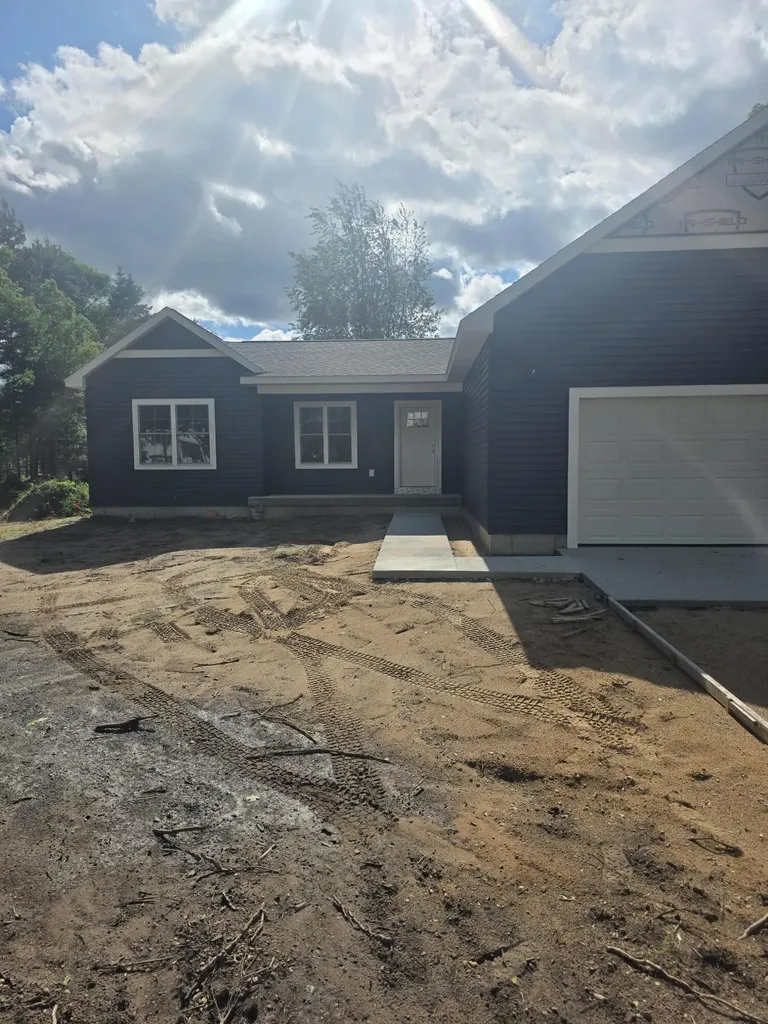644 Willow Street Unknown City MI 49329