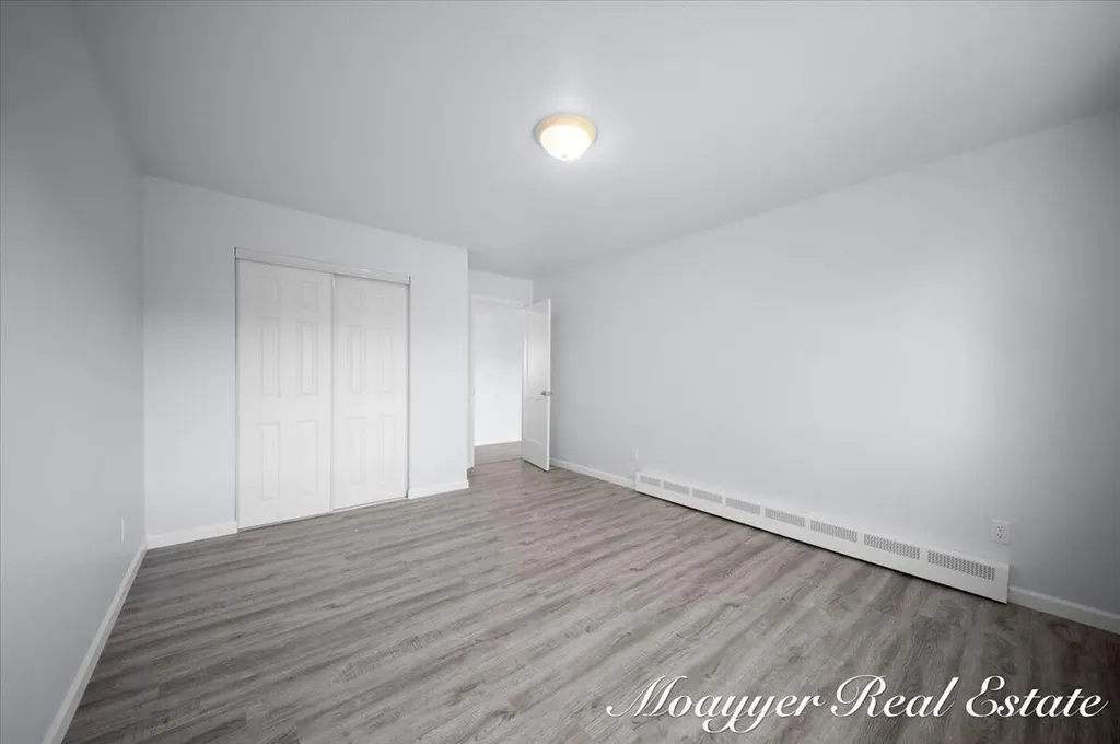 1041 Abbey Court Holland City MI 49423