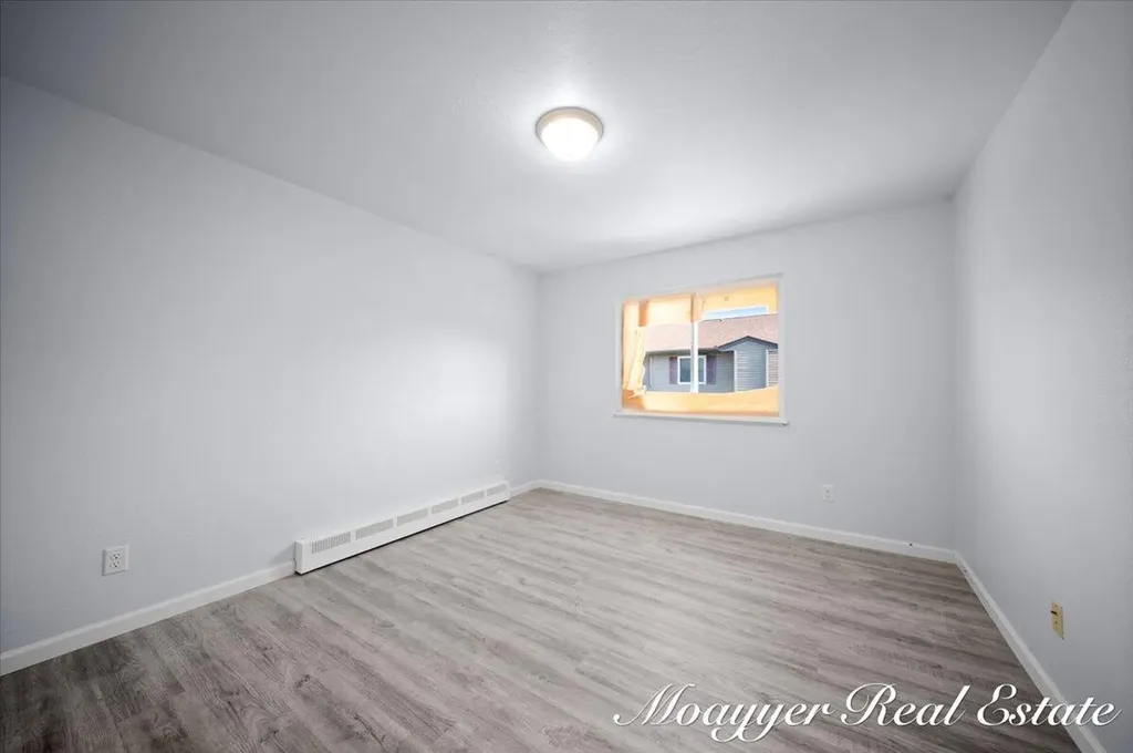 1041 Abbey Court Holland City MI 49423