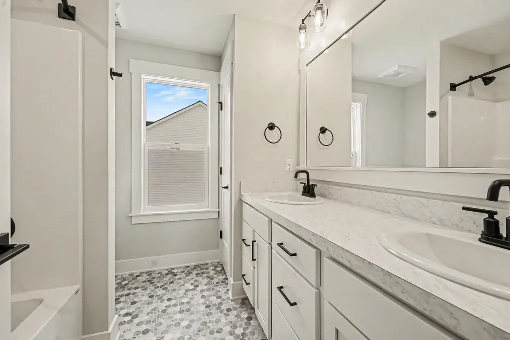 6990 Avalon Drive SE Gaines Charter Township MI 49316