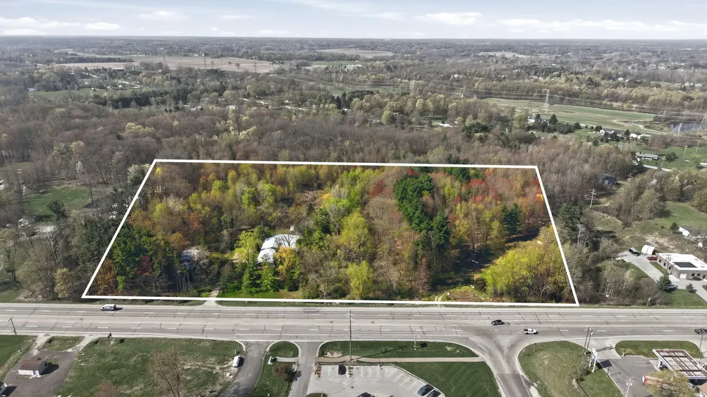 14187 Ironwood Drive NW Tallmadge Charter Township MI 49534