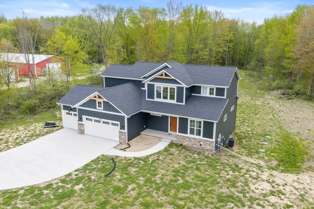 8774 Patterson Avenue SE Caledonia Township MI 49316