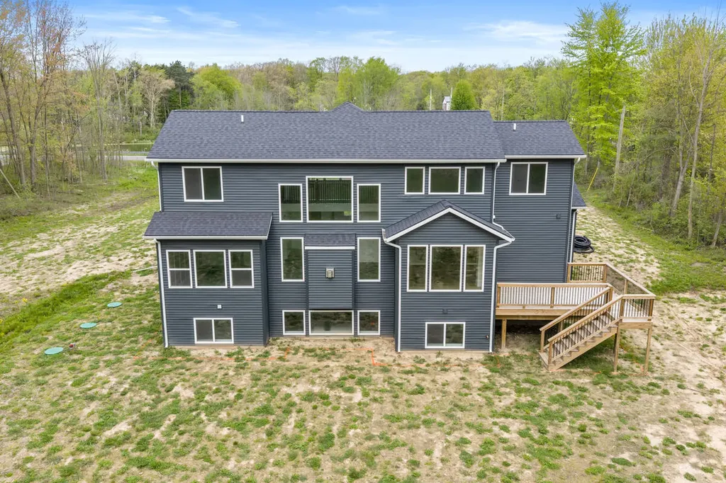8774 Patterson Avenue SE Caledonia Township MI 49316