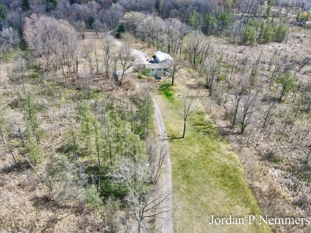 12375 Overlook Drive NE Oakfield Township MI 48838