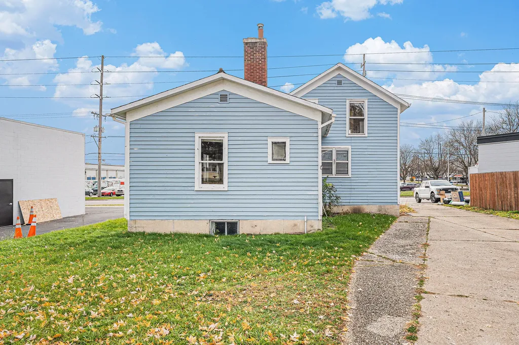 3981 White Street SW Grandville City MI 49418