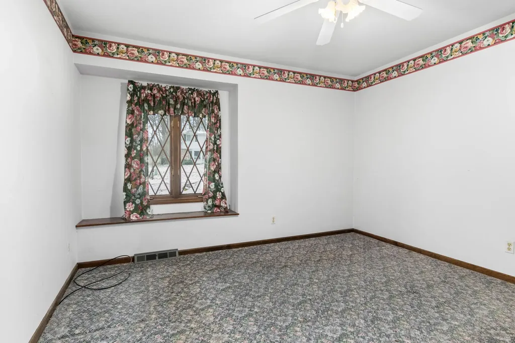 1619 Sentinal Street SW Wyoming City MI 49519