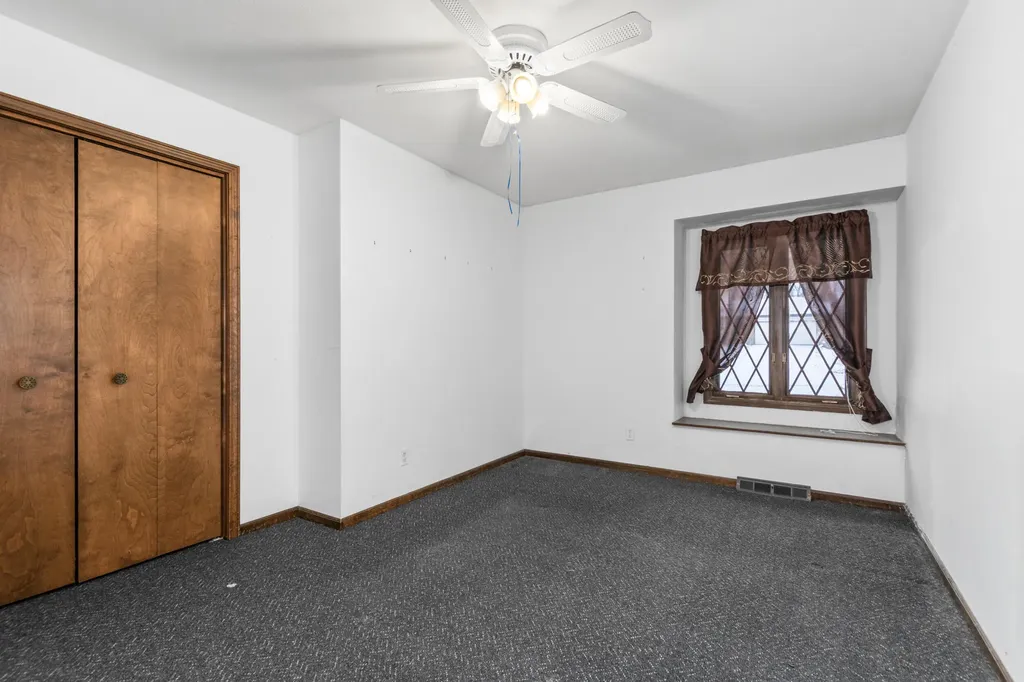 1619 Sentinal Street SW Wyoming City MI 49519