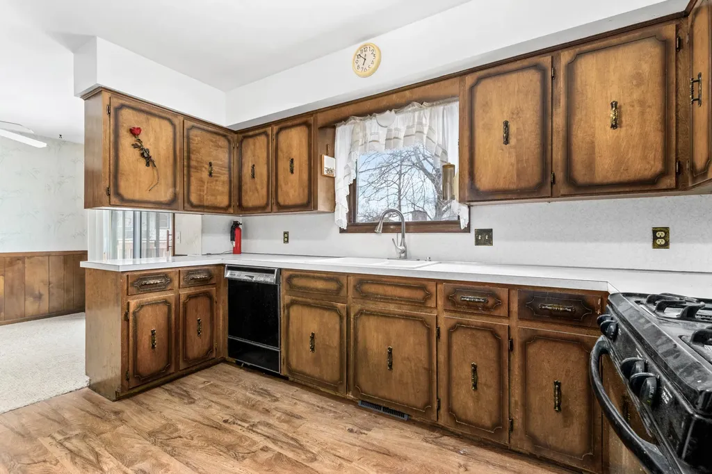 1619 Sentinal Street SW Wyoming City MI 49519