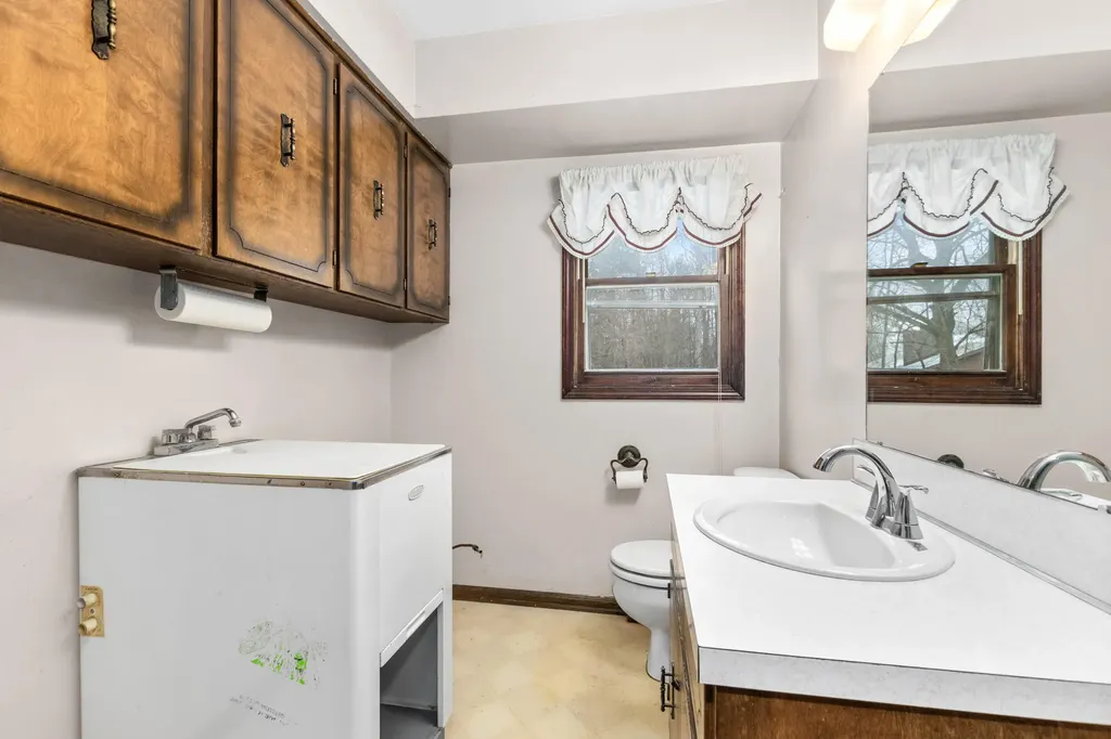1619 Sentinal Street SW Wyoming City MI 49519