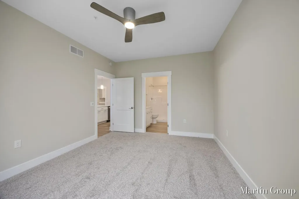 2247 Watertown Way NE Grand Rapids City MI 49505