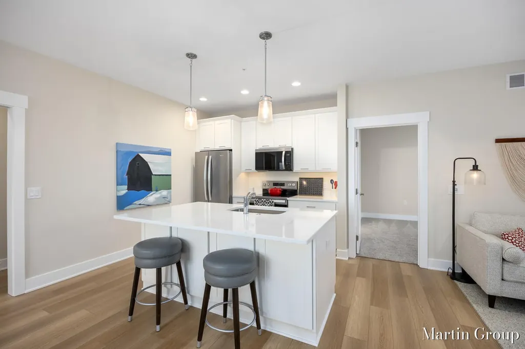 2247 Watertown Way NE Grand Rapids City MI 49505