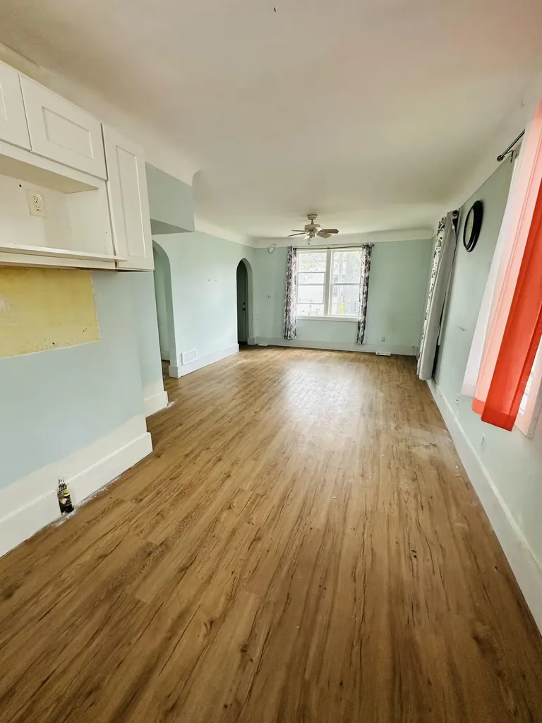 733 Mckendrick Street SW Grand Rapids City MI 49503