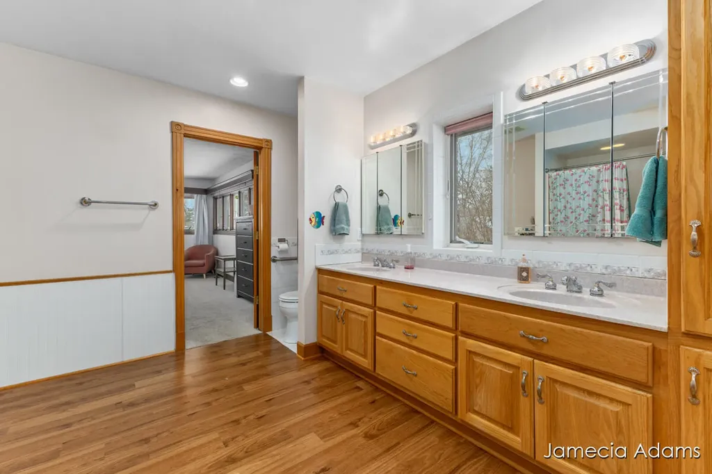 2132 4 Mile Road NE Grand Rapids Charter Township MI 49525
