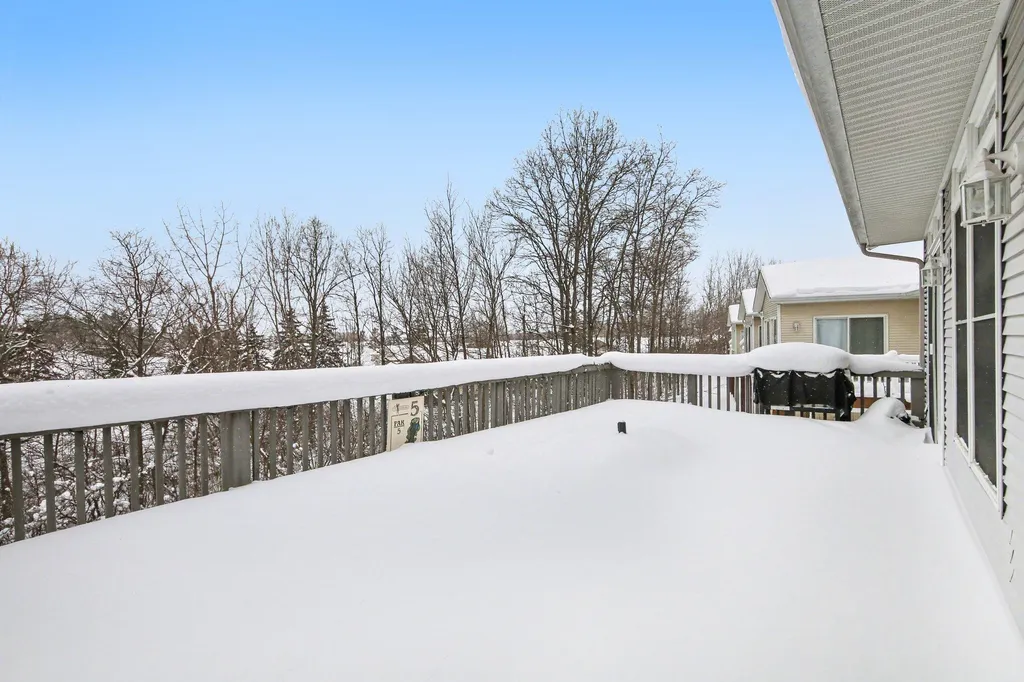 1087 Barrington NW Walker City MI 49534