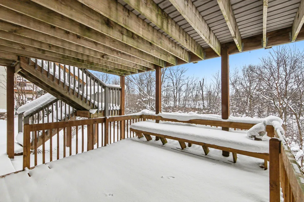 1087 Barrington NW Walker City MI 49534