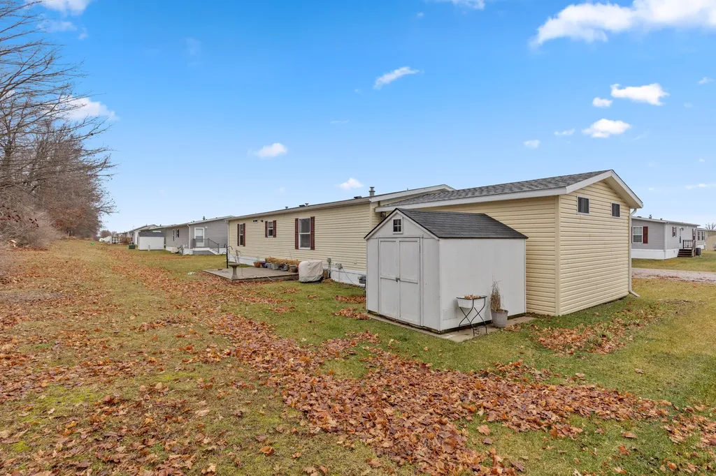 7204 E Grand River Avenue Portland City MI 48875