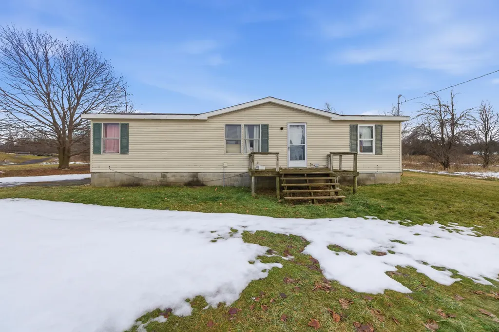 14950 Pine Lake Avenue NE Nelson Township MI 49319
