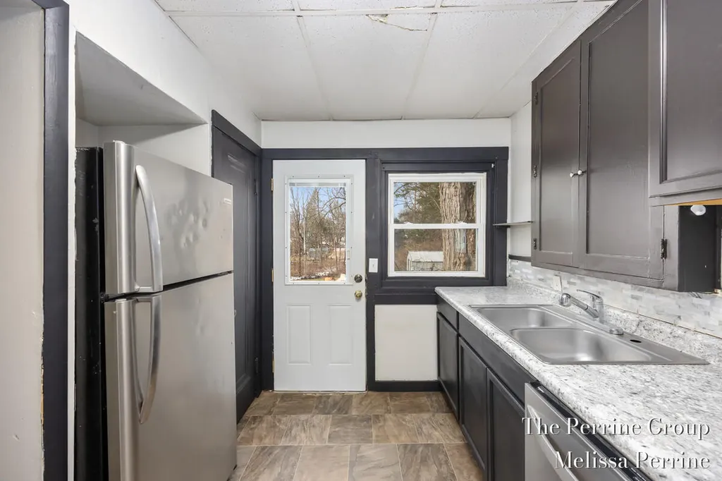 122 Brookview Street Comstock Charter Township MI 49048