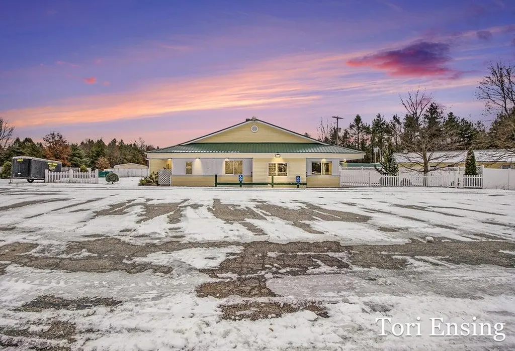 25/29 S Greenville Road Montcalm Township MI 48838