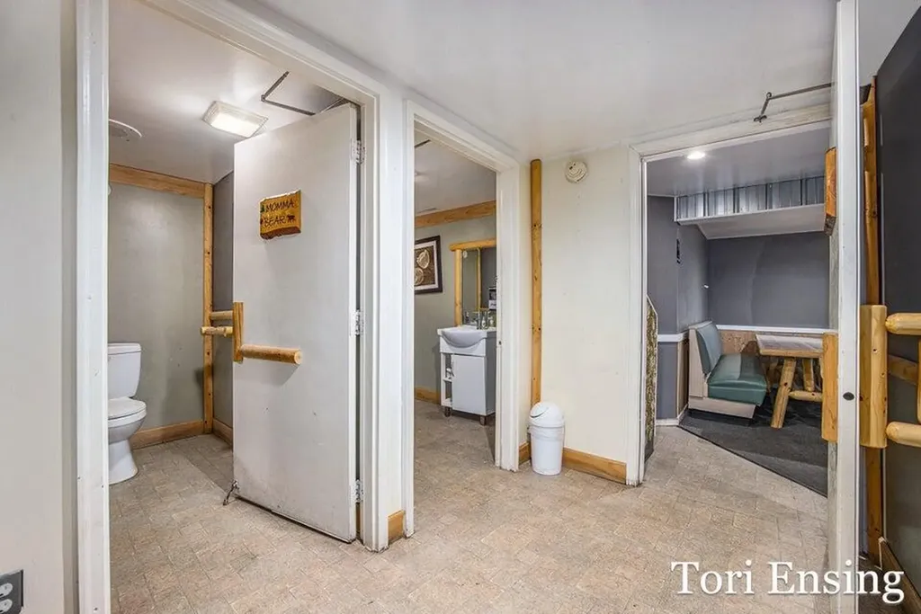 25/29 S Greenville Road Montcalm Township MI 48838