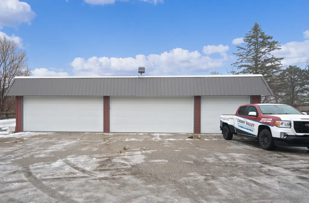 491 Arlington Street Thornapple Township MI 49333