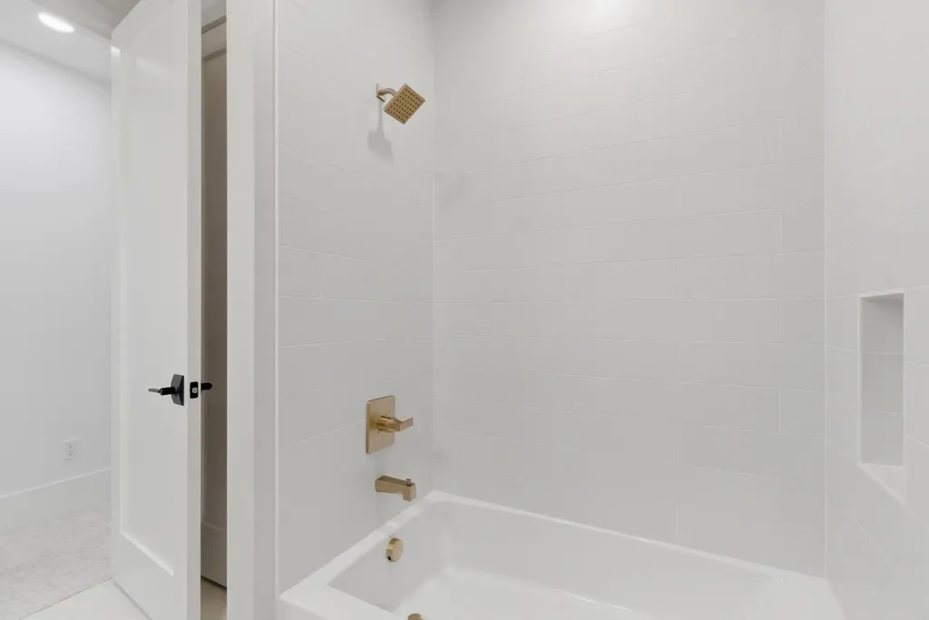 3750 Charlevoix Drive SE Cascade Charter Township MI 49546