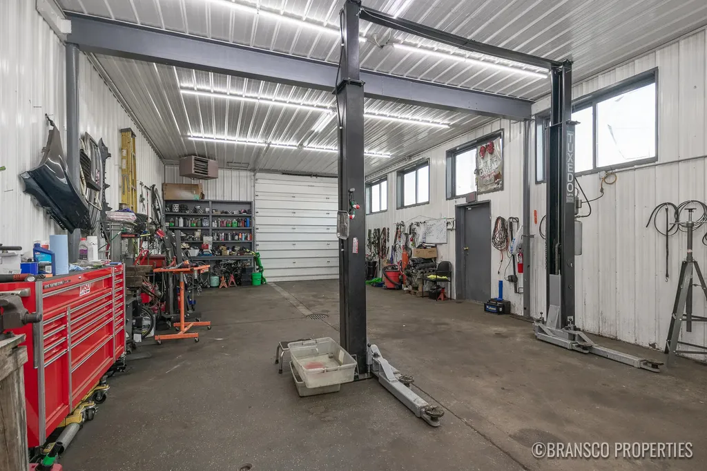 2960 Division Avenue S Wyoming City MI 49548