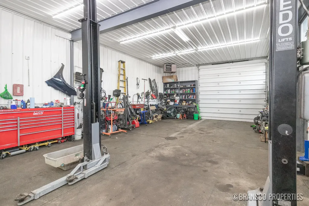 2960 Division Avenue S Wyoming City MI 49548