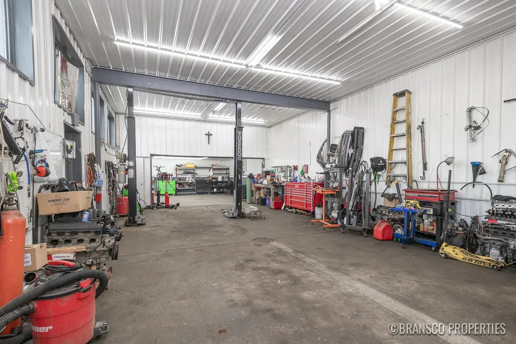 2960 Division Avenue S Wyoming City MI 49548
