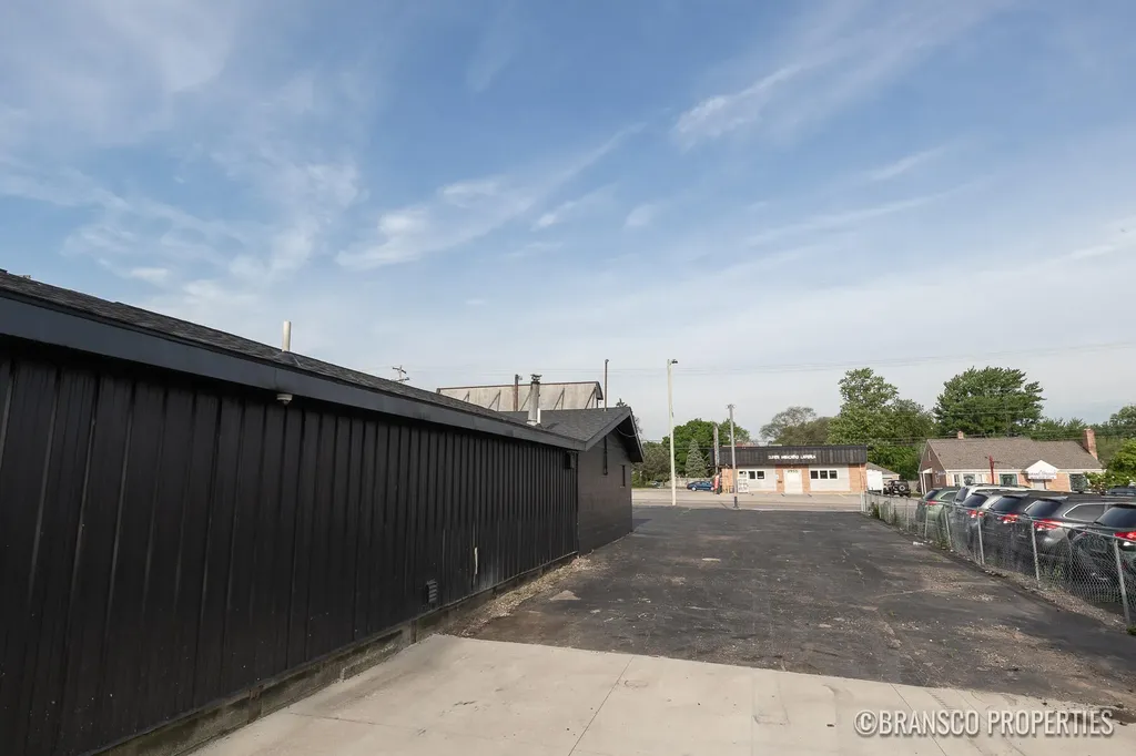 2960 Division Avenue S Wyoming City MI 49548
