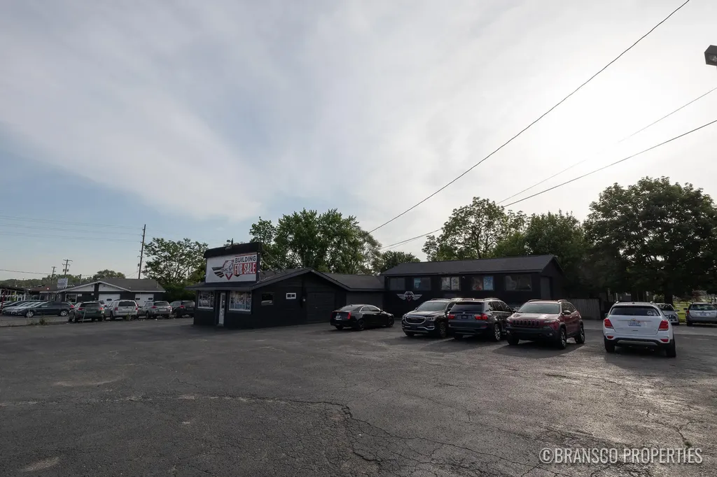 2960 Division Avenue S Wyoming City MI 49548