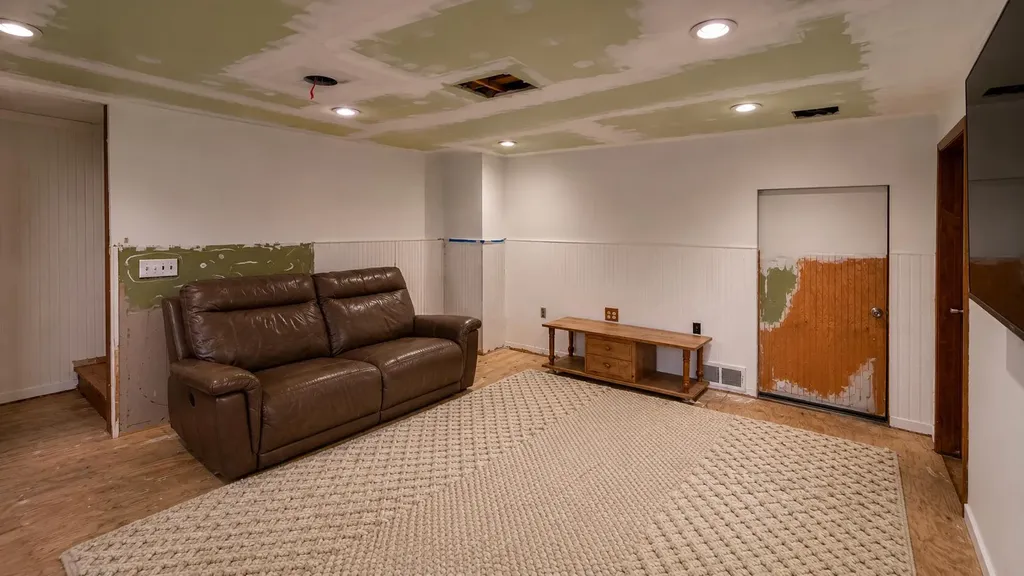 11816 Maywood Drive NE Algoma Township MI 49345