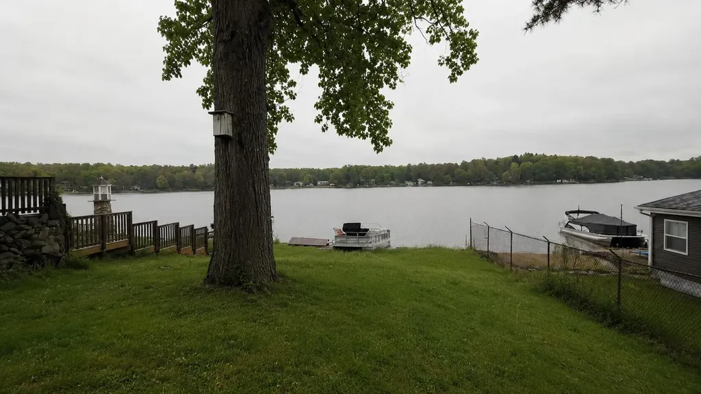 11816 Maywood Drive NE Algoma Township MI 49345