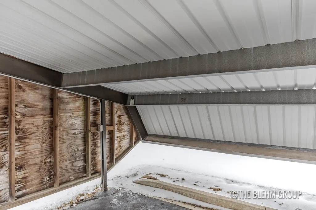 3288 Devonwood Hills NE Plainfield Charter Township MI 49525
