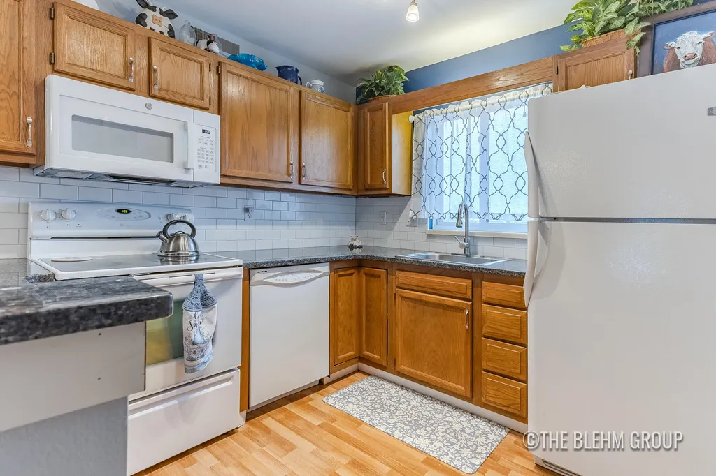 3288 Devonwood Hills NE Plainfield Charter Township MI 49525