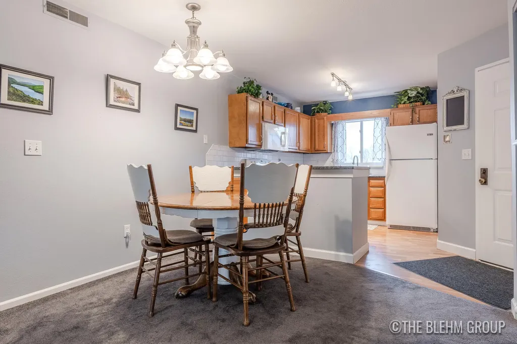 3288 Devonwood Hills NE Plainfield Charter Township MI 49525