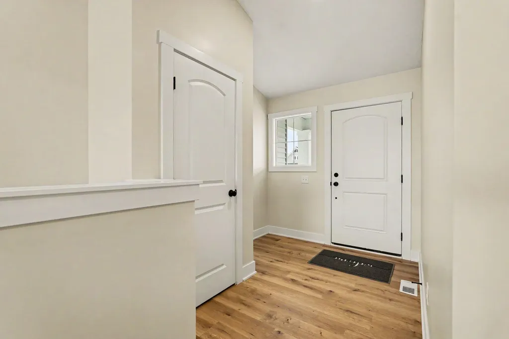 4904 Bethpage Drive NW Alpine Township MI 49321