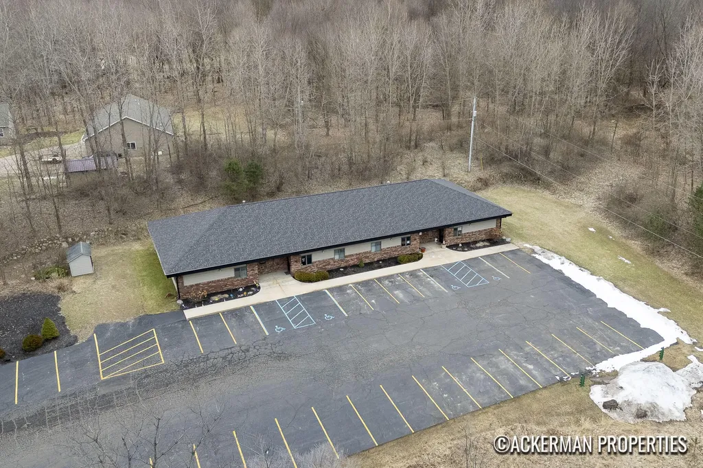 450 Meadow Run Drive Hastings Charter Township MI 49058