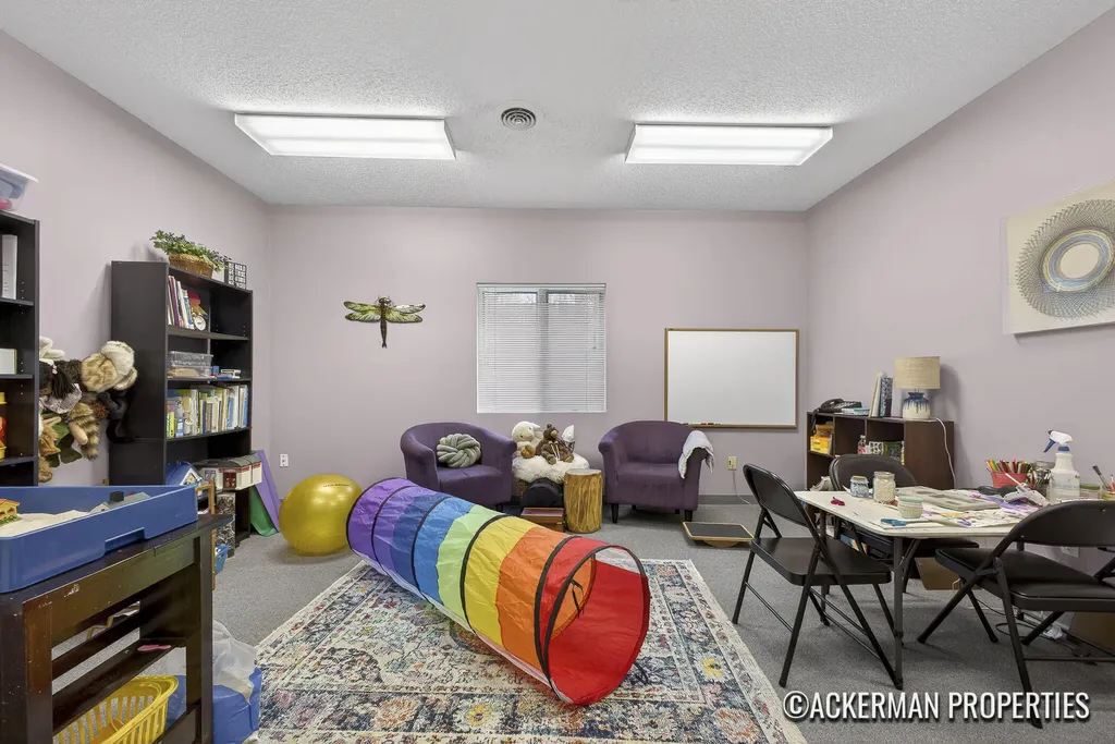 450 Meadow Run Drive Hastings Charter Township MI 49058