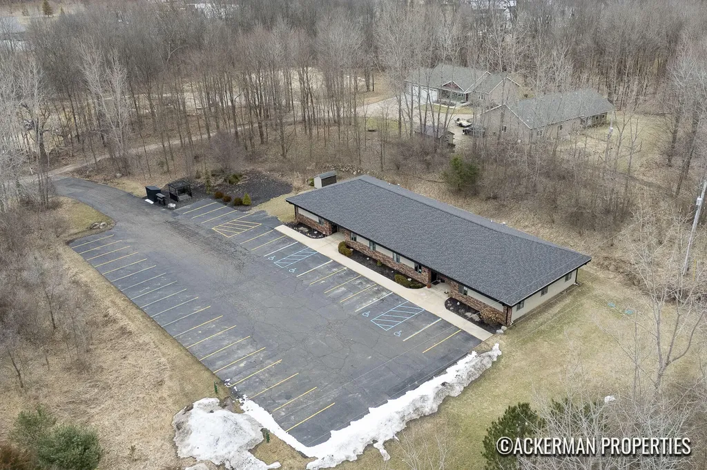 450 Meadow Run Drive Hastings Charter Township MI 49058