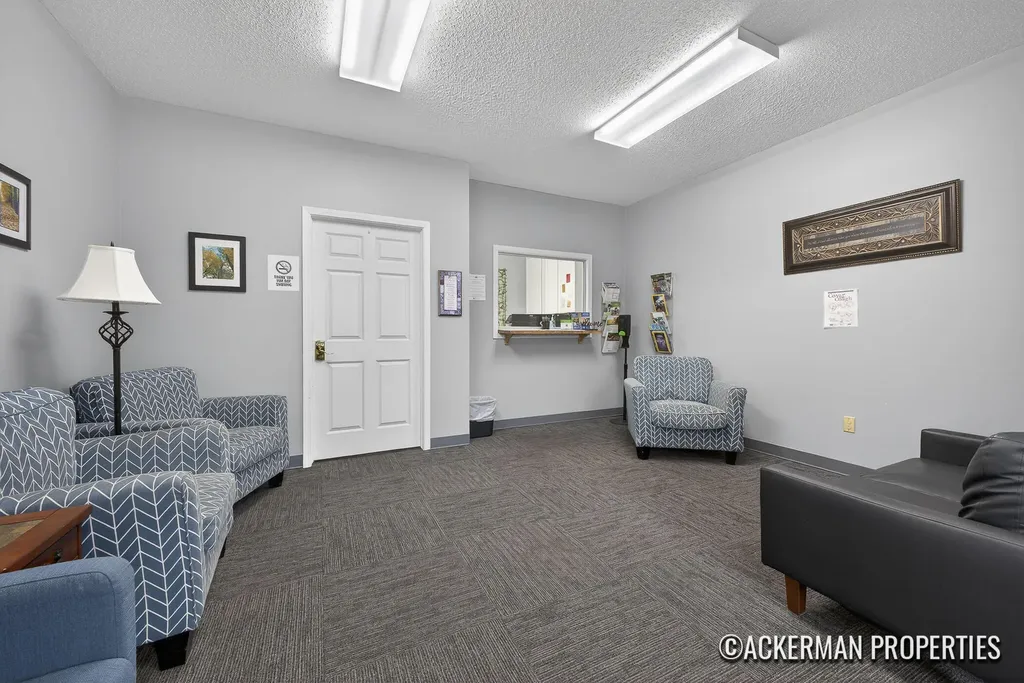 450 Meadow Run Drive Hastings Charter Township MI 49058