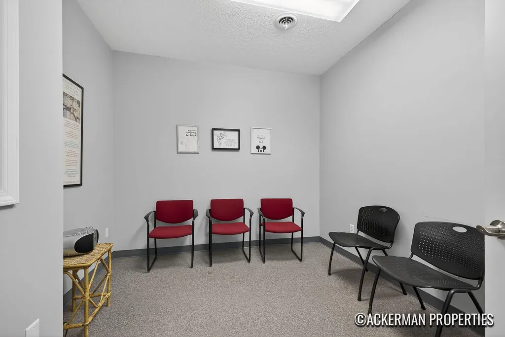 450 Meadow Run Drive Hastings Charter Township MI 49058