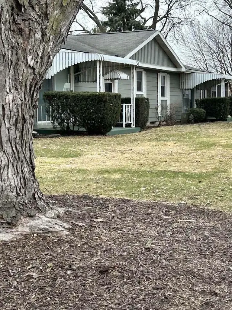 826 Andover Court SE Kentwood City MI 49508