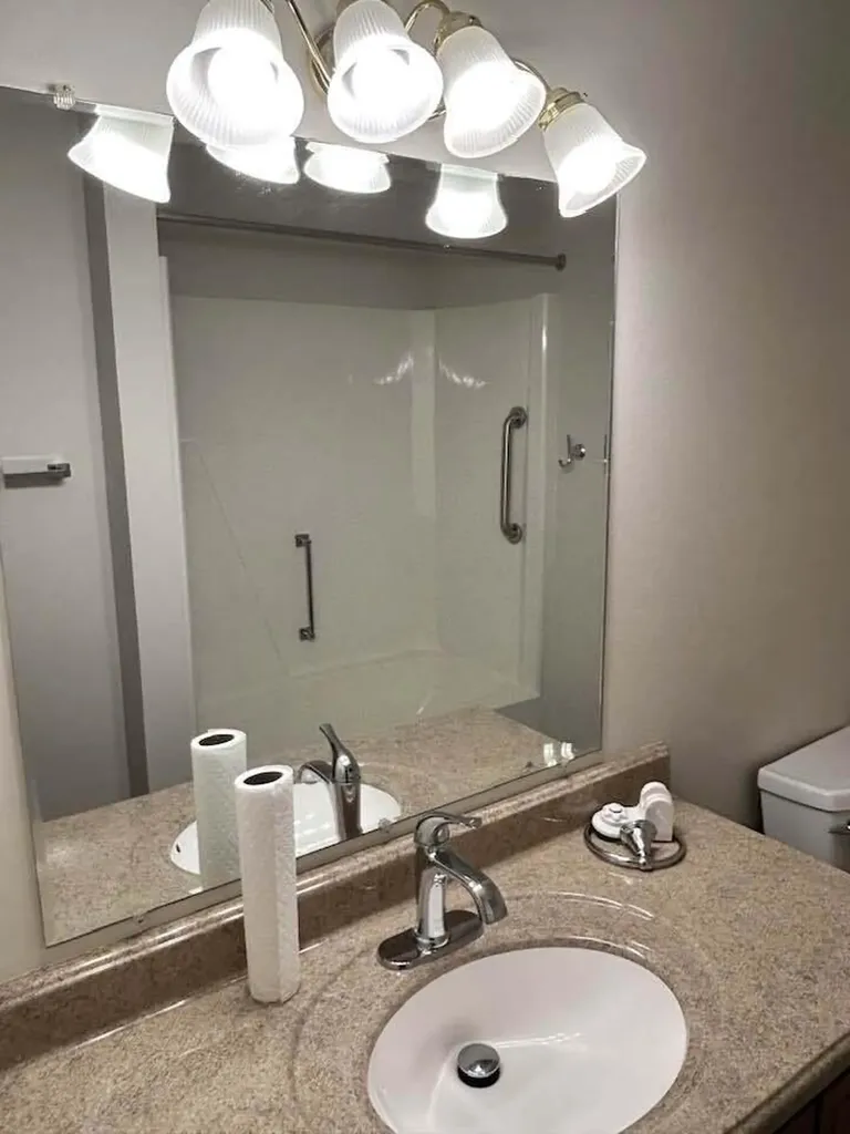 826 Andover Court SE Kentwood City MI 49508