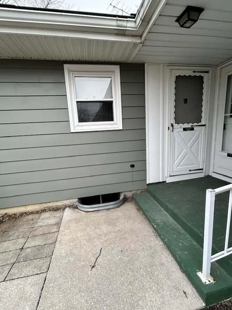 826 Andover Court SE Kentwood City MI 49508